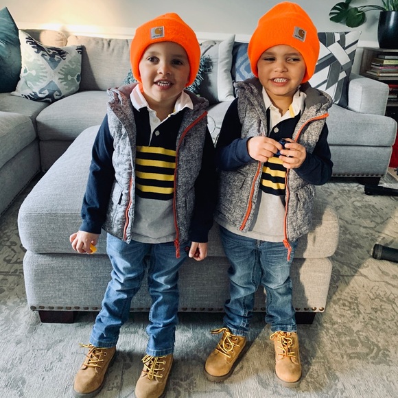 Meet your Posher, Shenan - Picture 2 of 2